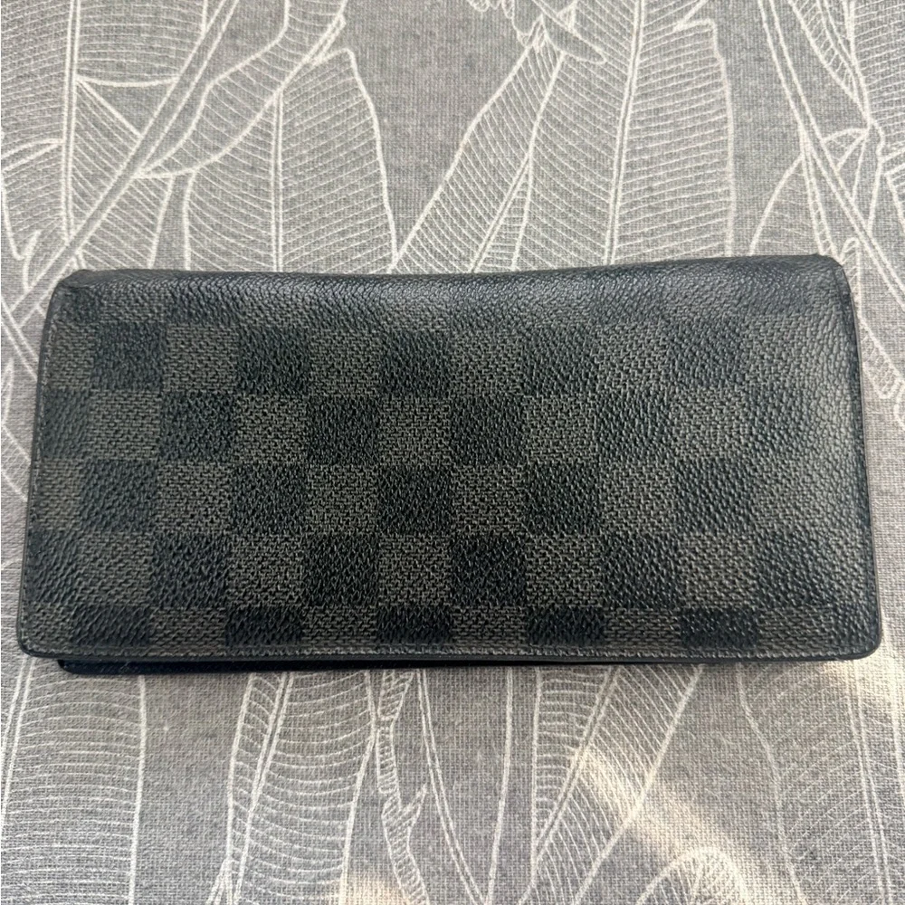 Louis Vuitton Black Textured Long Wallet